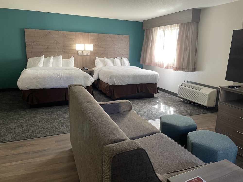 Best Western Fishkill Inn and Suites 25/53