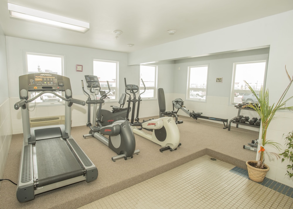 Lakeview Inn & Suites 32/60