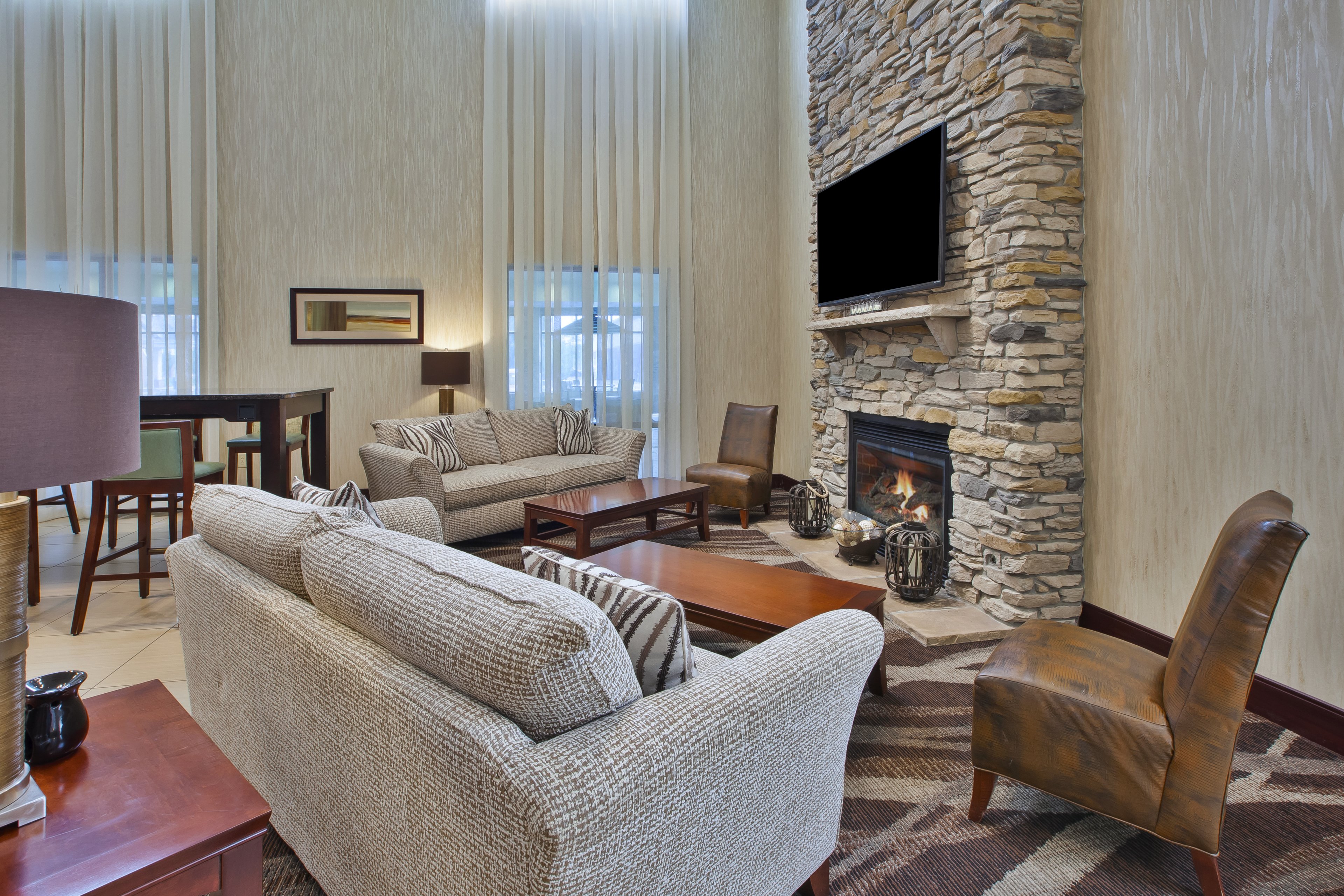 Holiday Inn Express Suites Geneva Finger Lakes 41/56