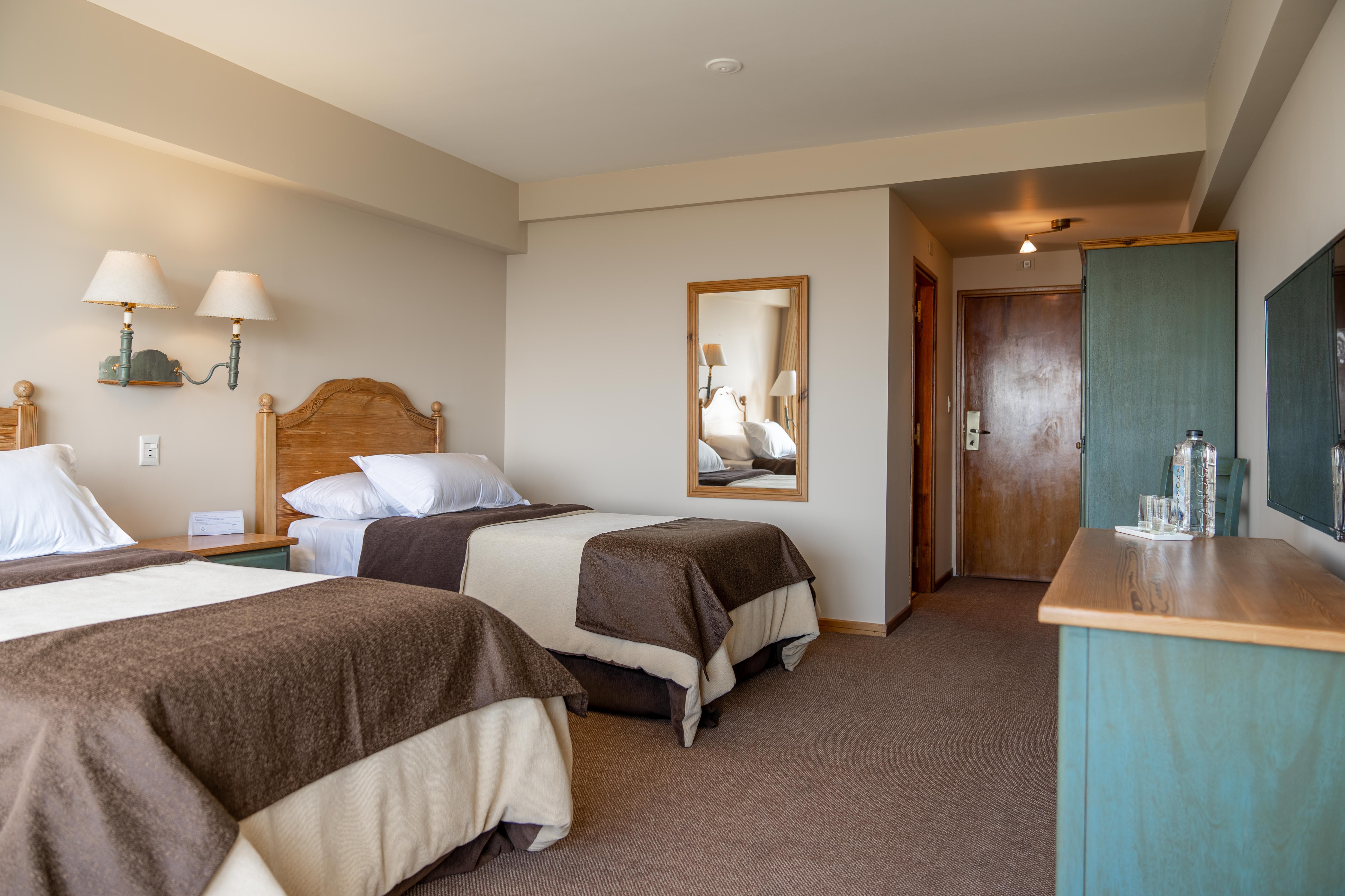 Superior, Twin Beds, with View
