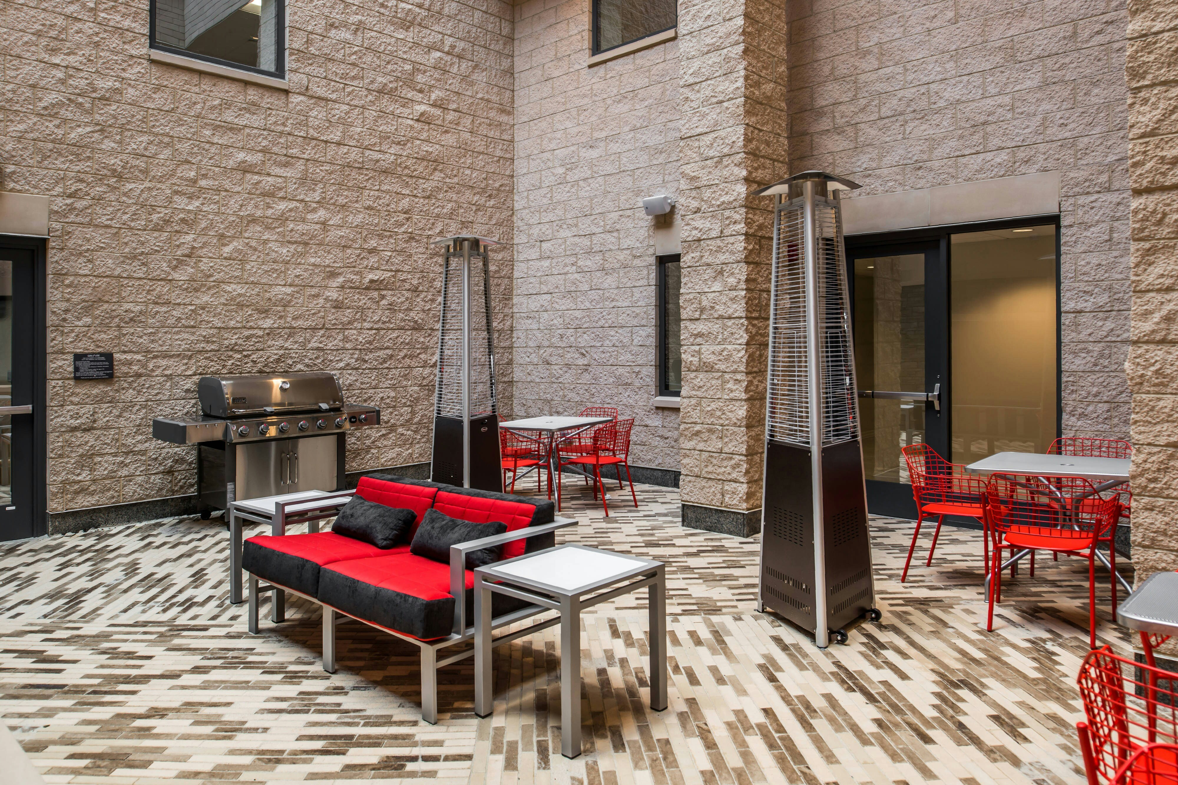 Residence Inn Pittsburgh Oakland University Place 28/48
