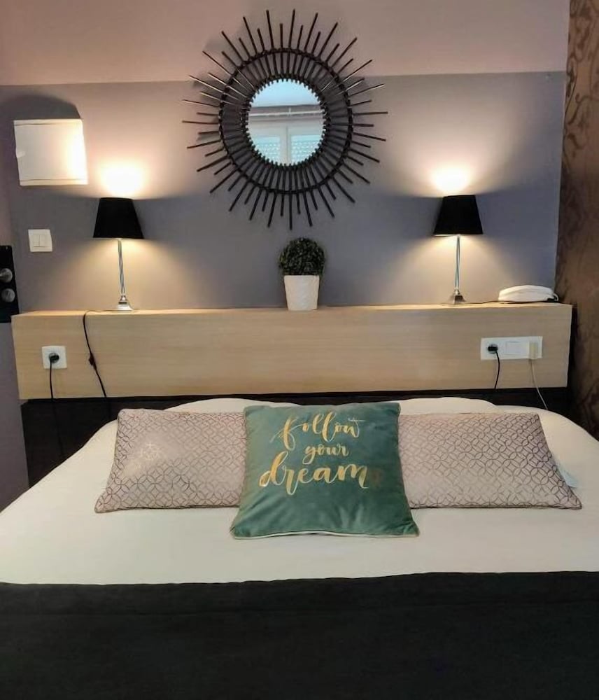 Citotel Le Celtic 2/35