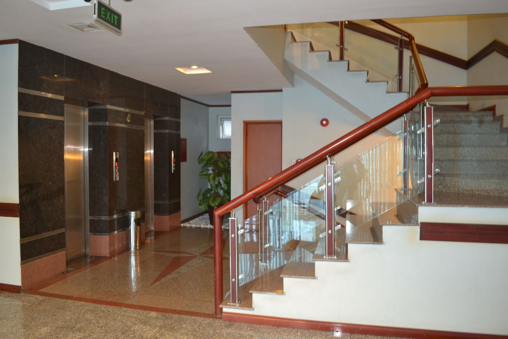 City Bay Hotel 27/31