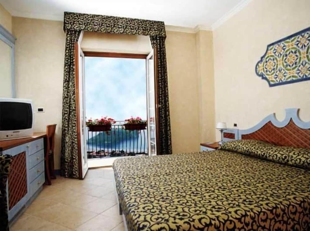 HOTEL RESIDENZA DEL GOLFO 7/38