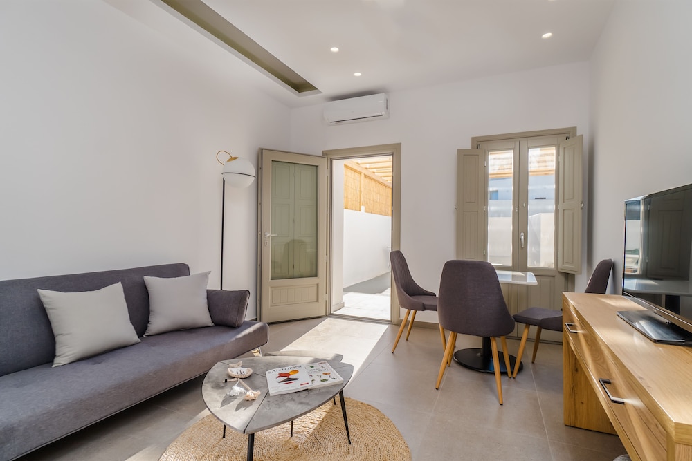 Symphony Suites Santorini 29/50
