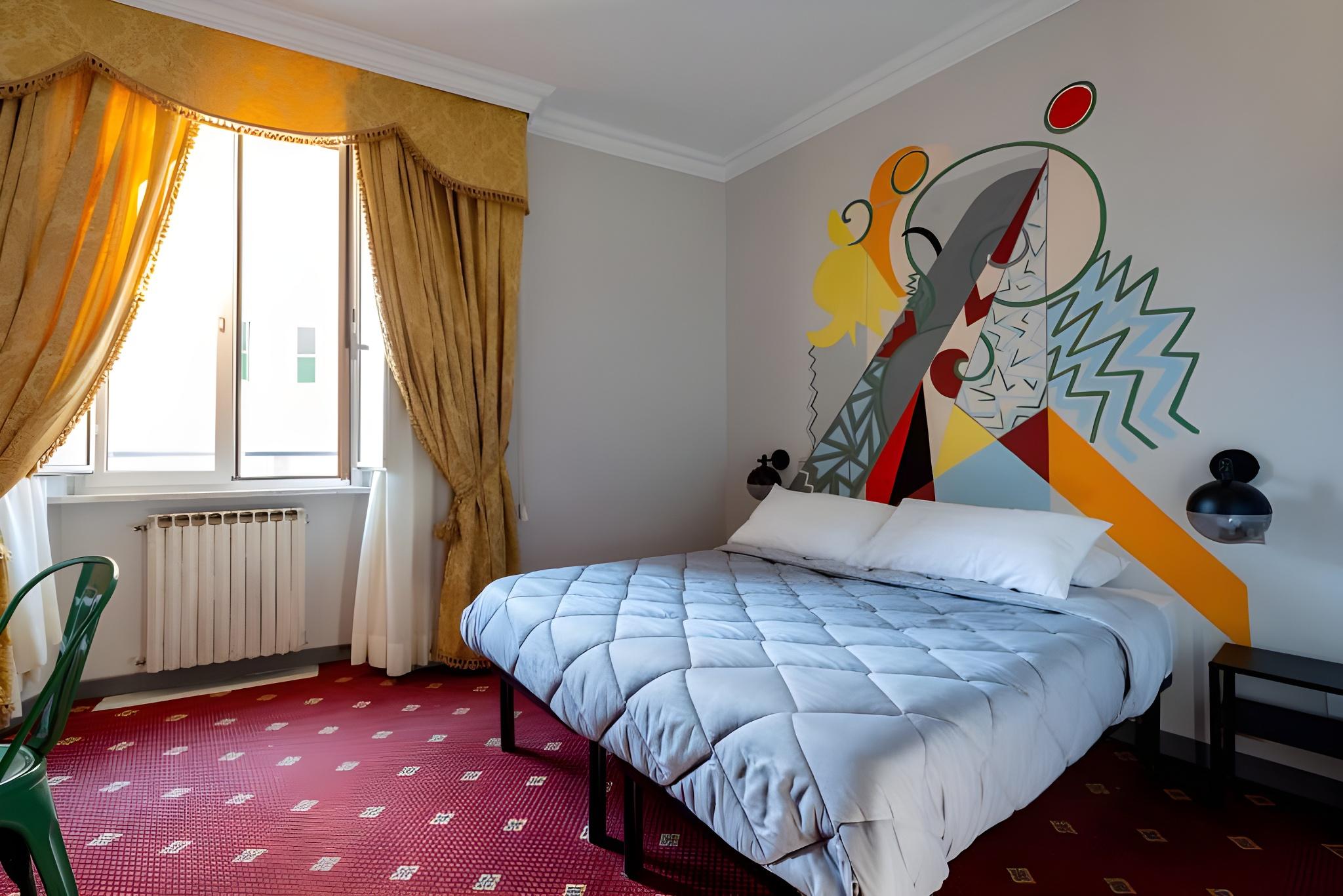 Room, Triple
