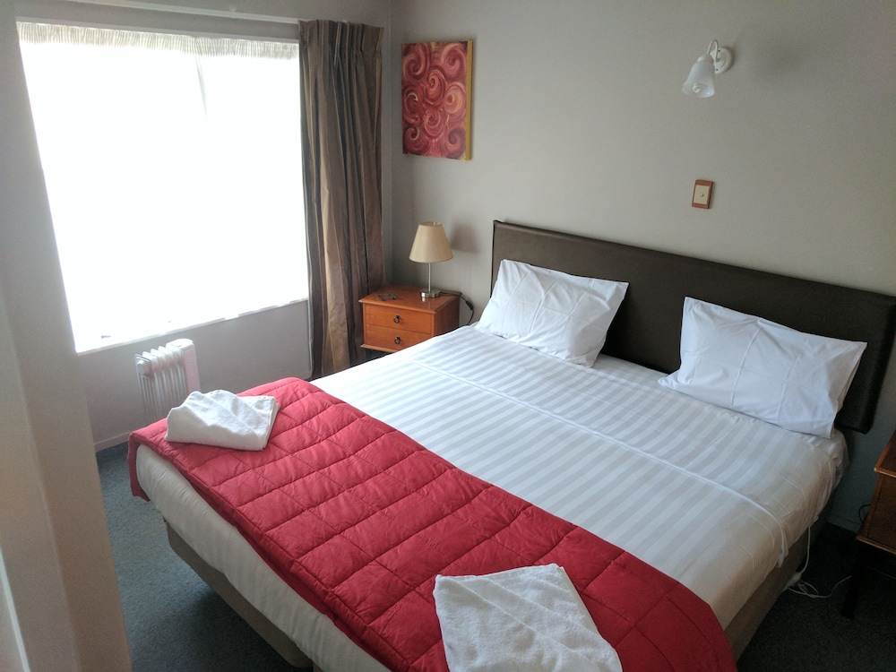 Classique Lodge Motel 9/50