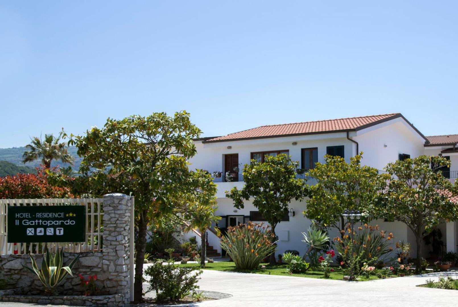 Hotel Residence Il Gattopardo in RICADI