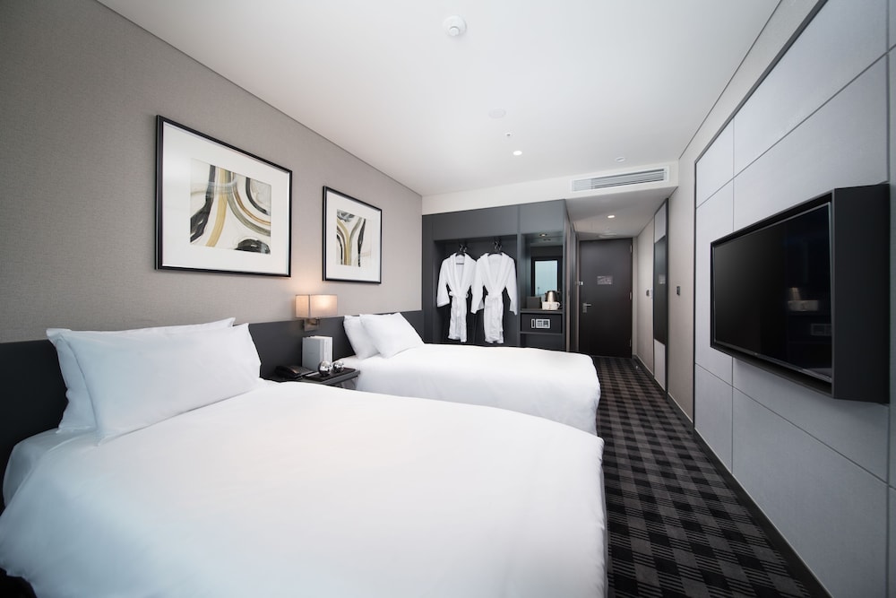 Hotel Marinabay Seoul 24/68