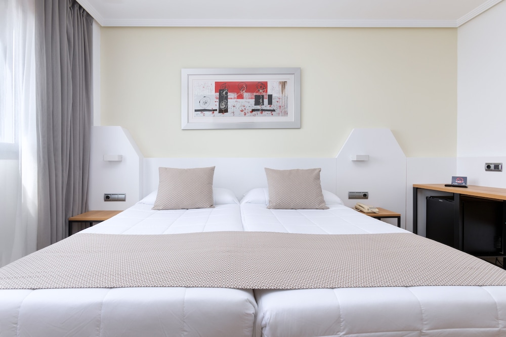 Urban, Standard, Single, Single Bed