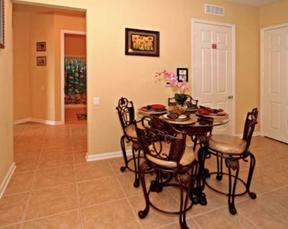 Orlando Vista Cay Executive 3BR Villa 54/75