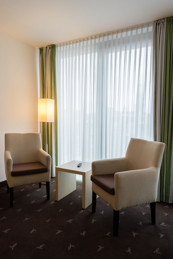 Hotel Esplanade Dortmund 47/68