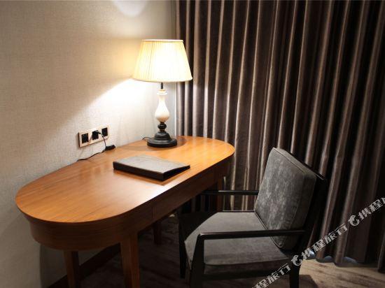 Wisconsin Spa Hotel 27/34