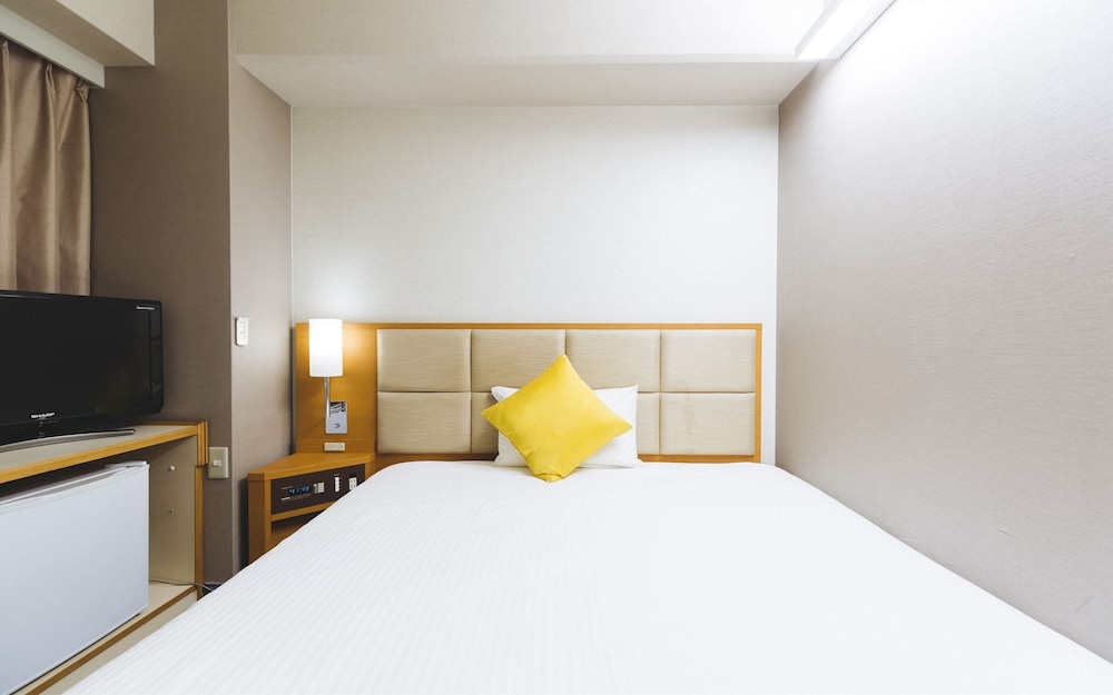 Hotel Sun White 10/27