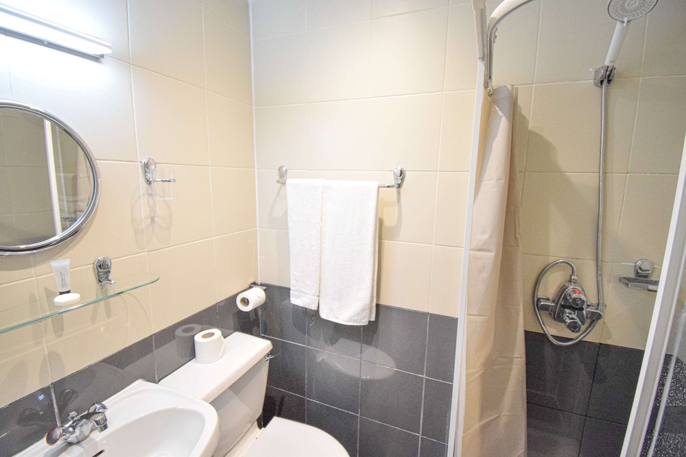 Pembridge Palace Hotel 47/50