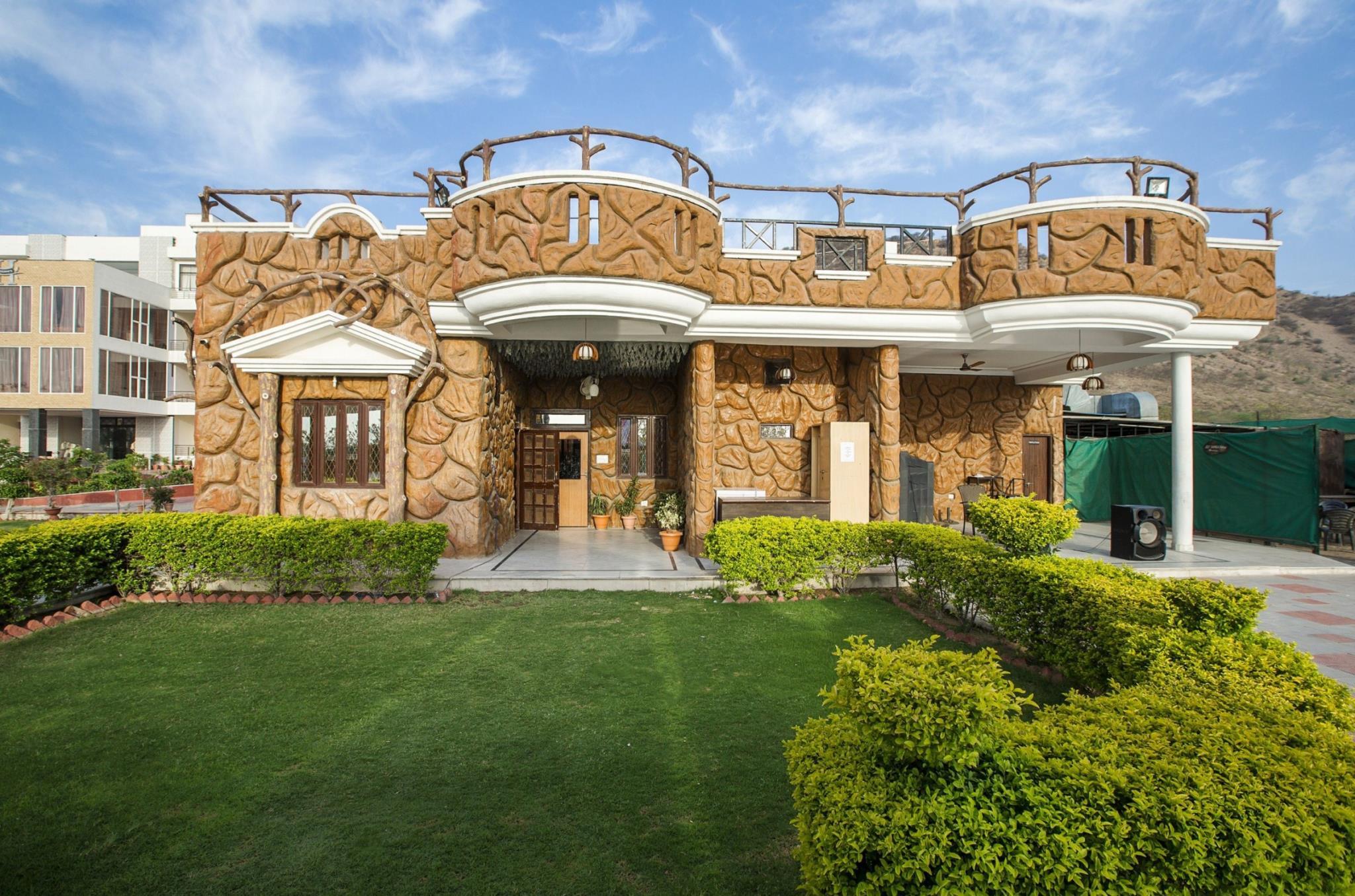 Heiwa Heaven Resort 33/38