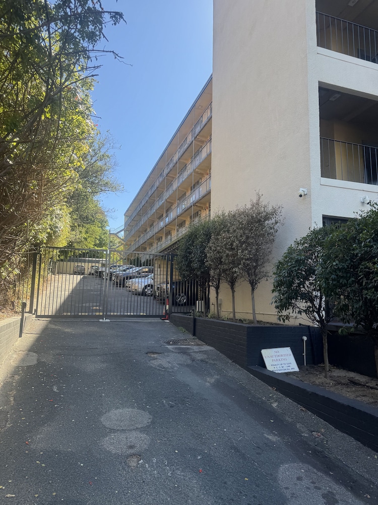 Mountway Holiday Apartments 50/55