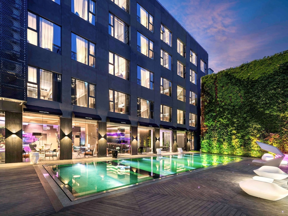 Novotel Yangzhou Slender West Lake 3/60