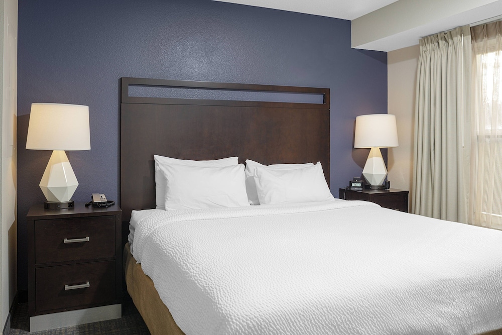 Residence Inn Boston Foxborough 6/25