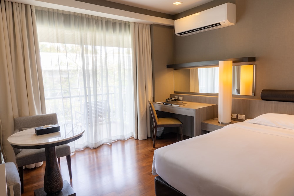 The Park 9, A Living Serviced Residence 24/73