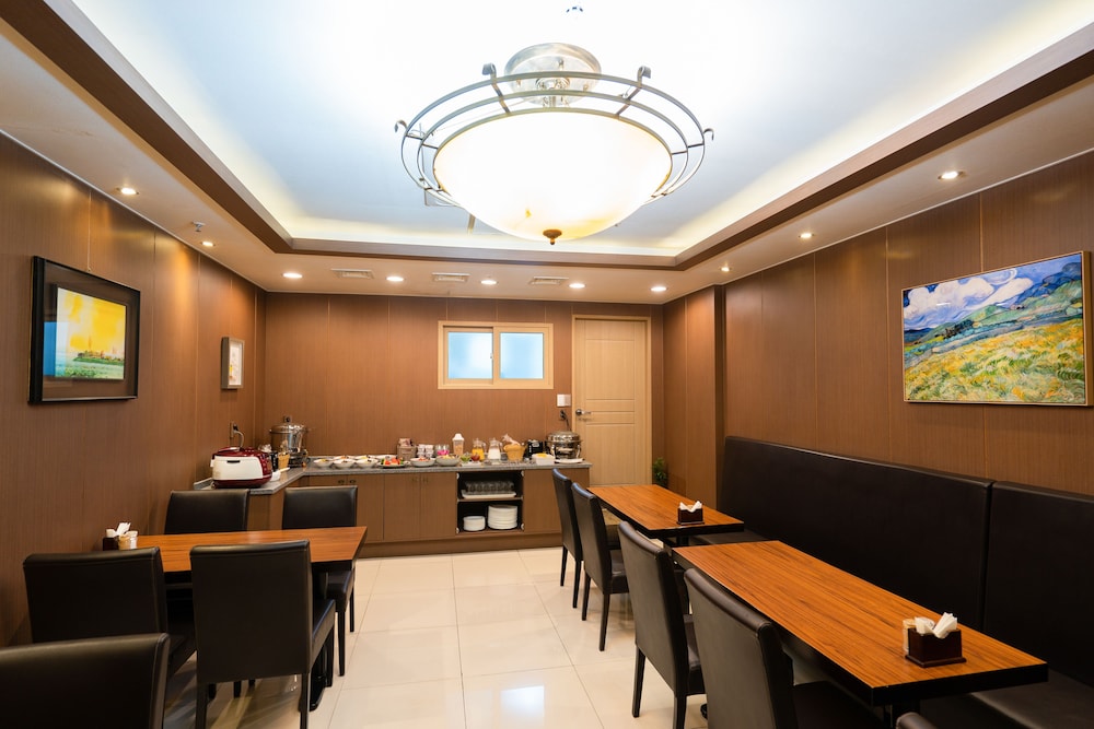 Hotel Prime 32/37