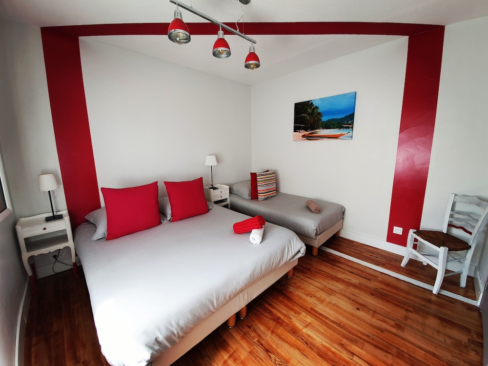 La Maison Bisca - Hostel 6/50