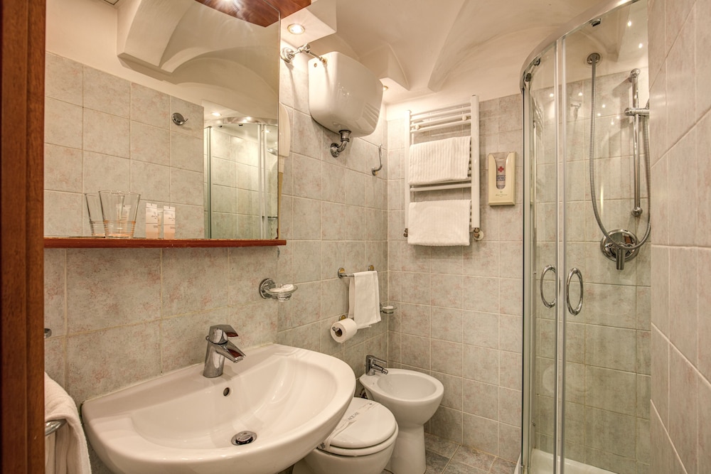 Hotel Verona Rome 19/56