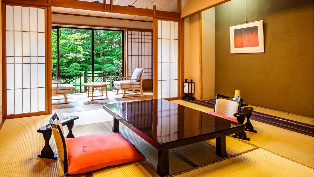Japanese, Outdoor Bath, West Wing