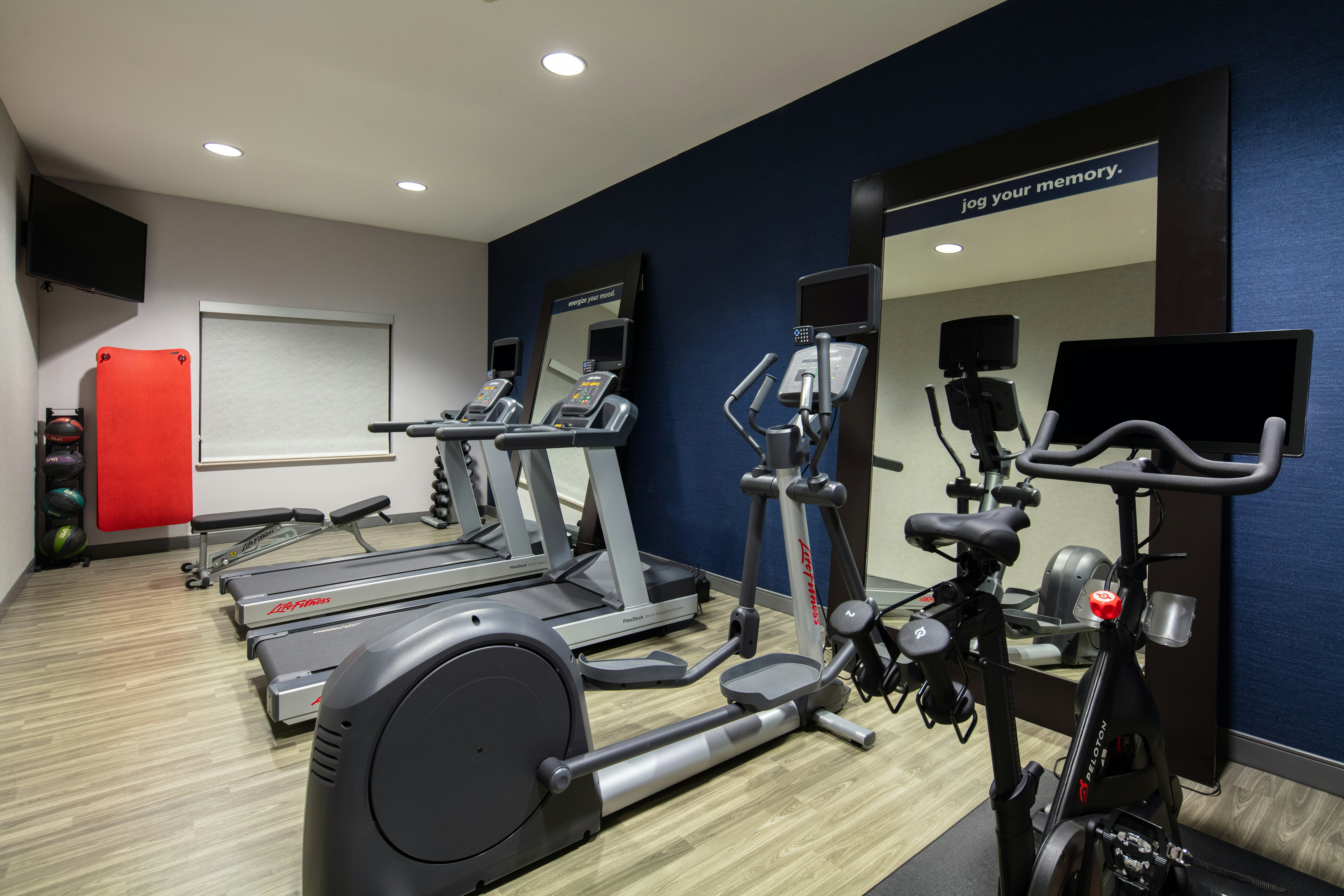 Hampton Inn Medford 23/42