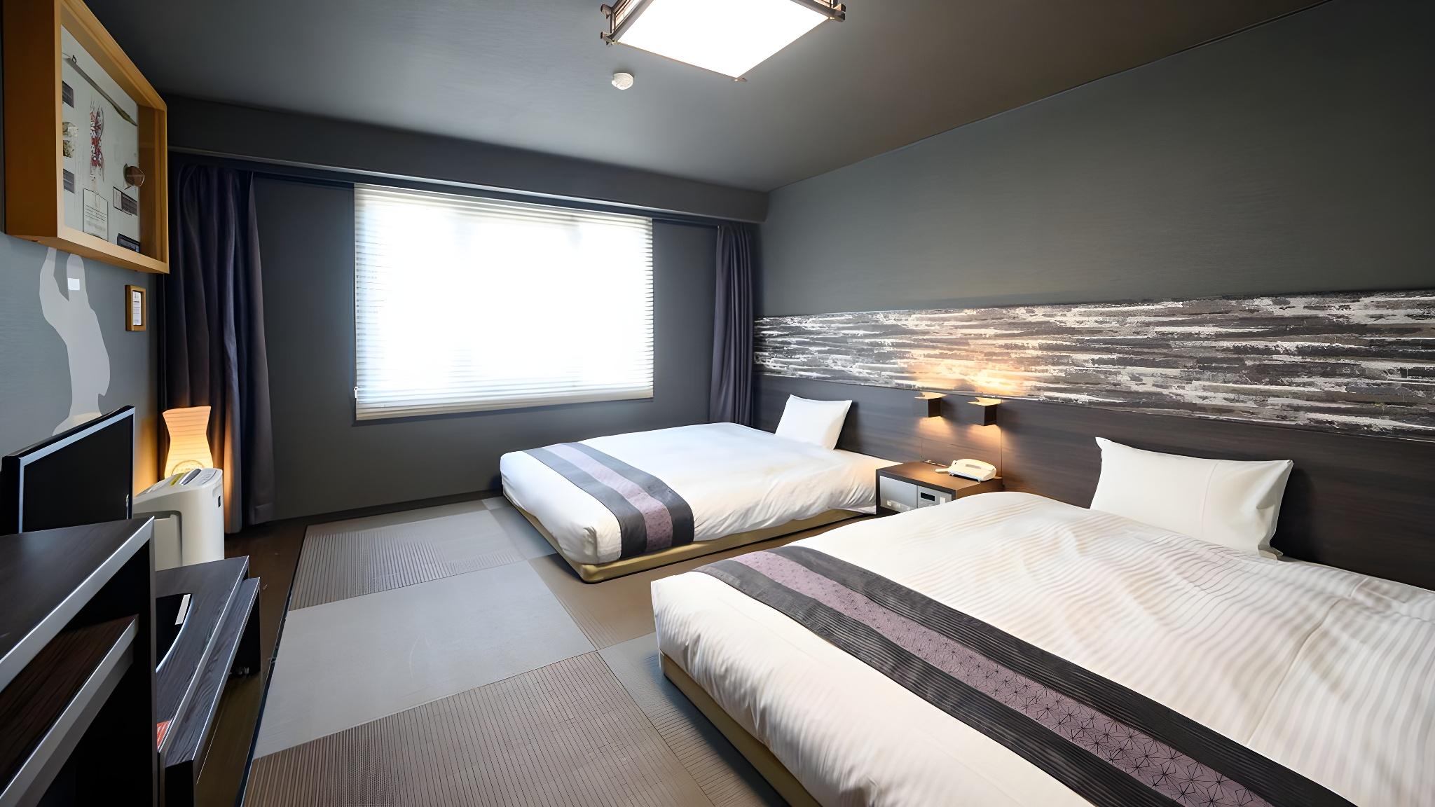 Ninja Concept, 2 Queen Beds