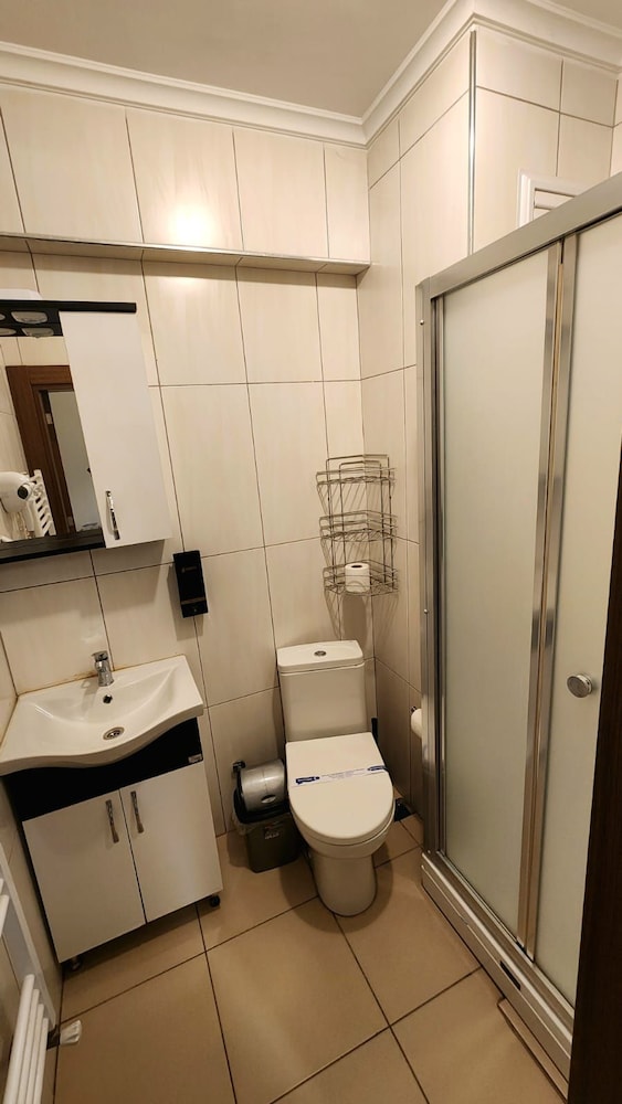 Moda Hotel 42/50