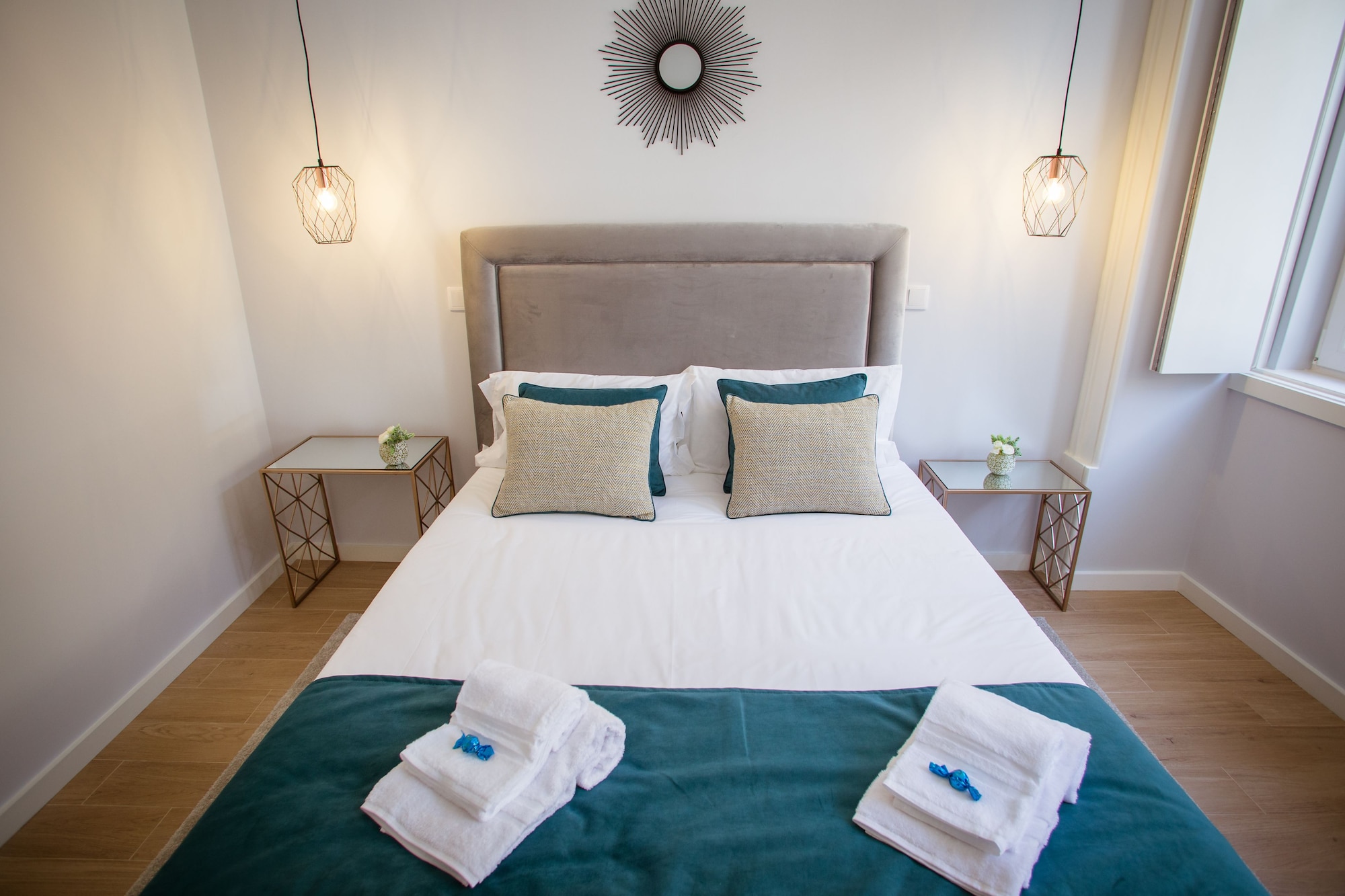 شقة بسريرين كينج وسرير بطابقين بشرفة بـ3 غرف نوم، Porto Views & Wines By Porto City Hosts 3/6
