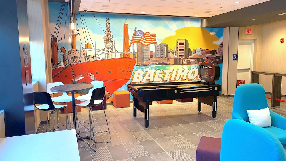 Tru By Hilton Baltimore Harbor East Md 40/49
