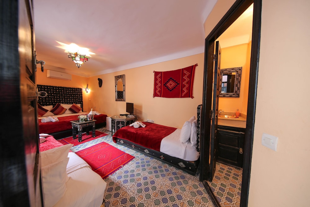RIAD AFRICA 13/80