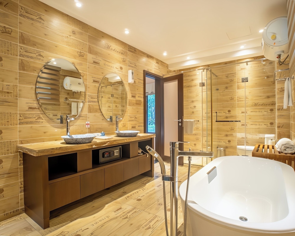 H Resort Bohol – The Coral Cliff by SMS Hospitality 65/65