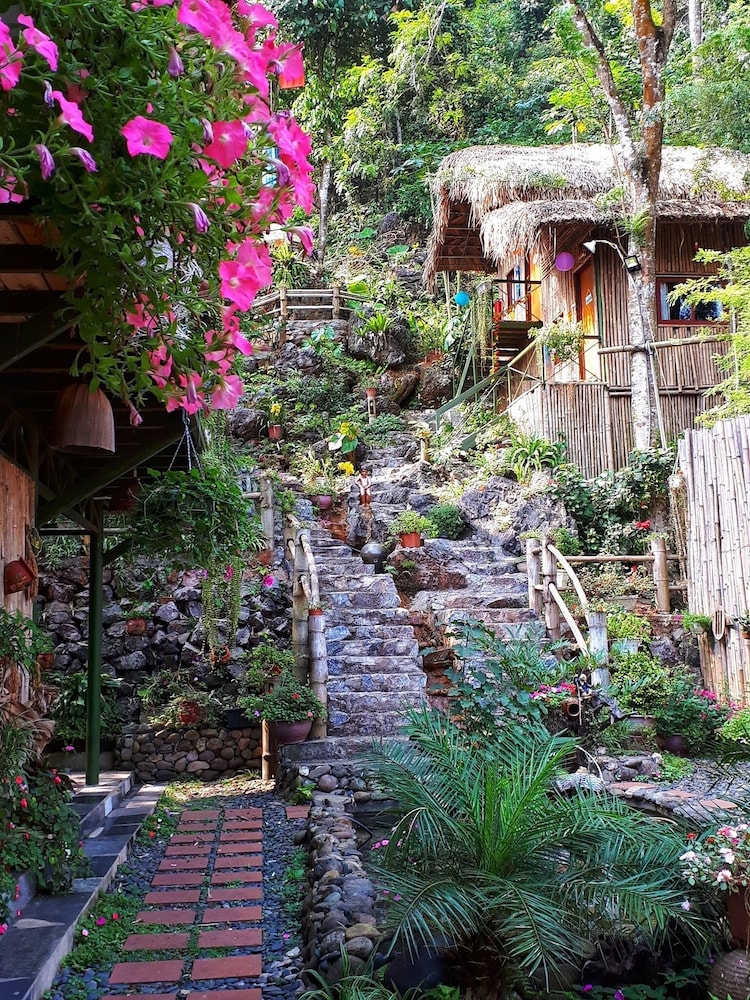 Green Hill Hostel & Homestay 3/30