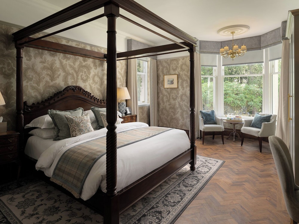LUXURY, SUITE, KING BED, GARDEN VIEW