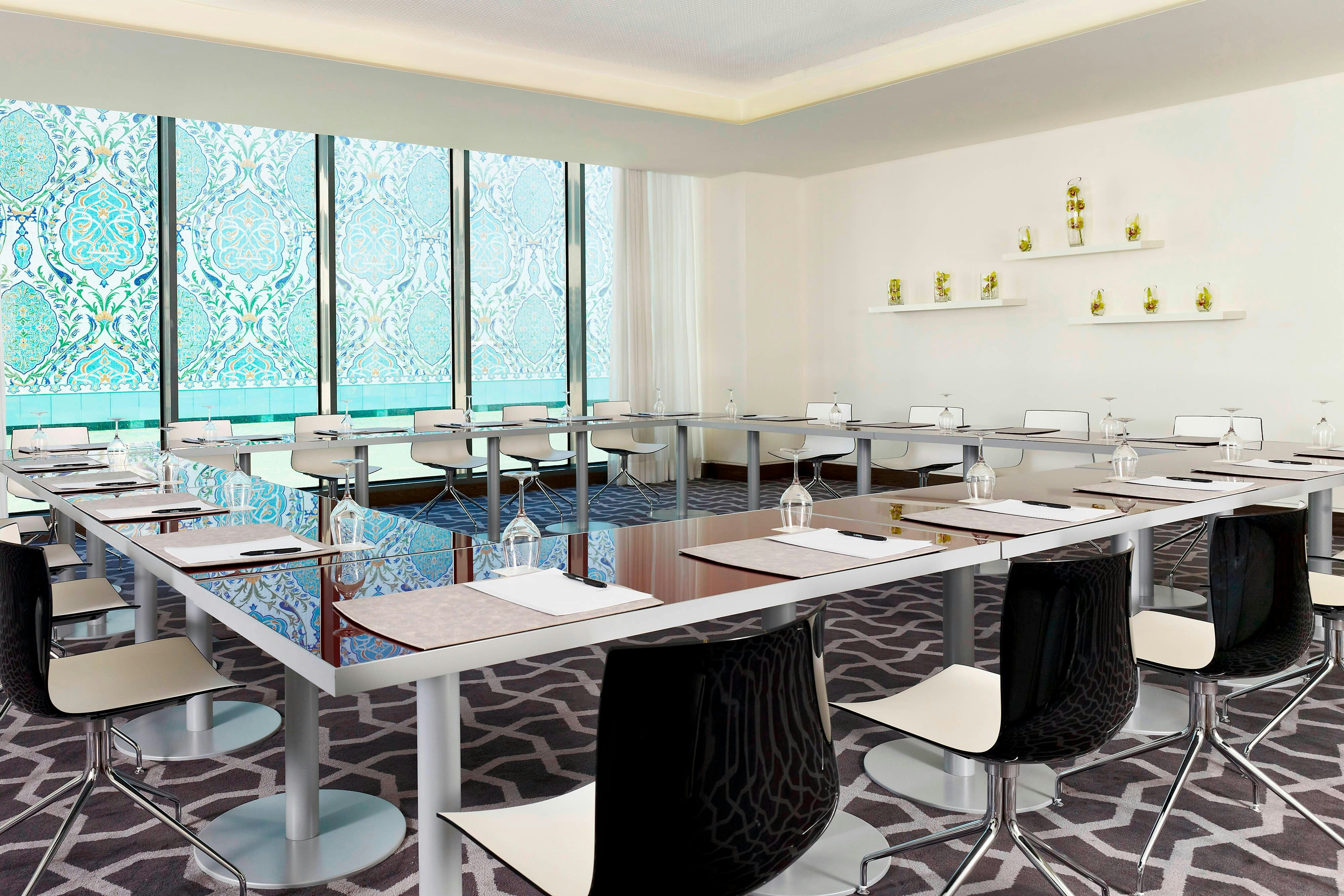 Le Meridien Oran Hotel Convention Centre 67/72