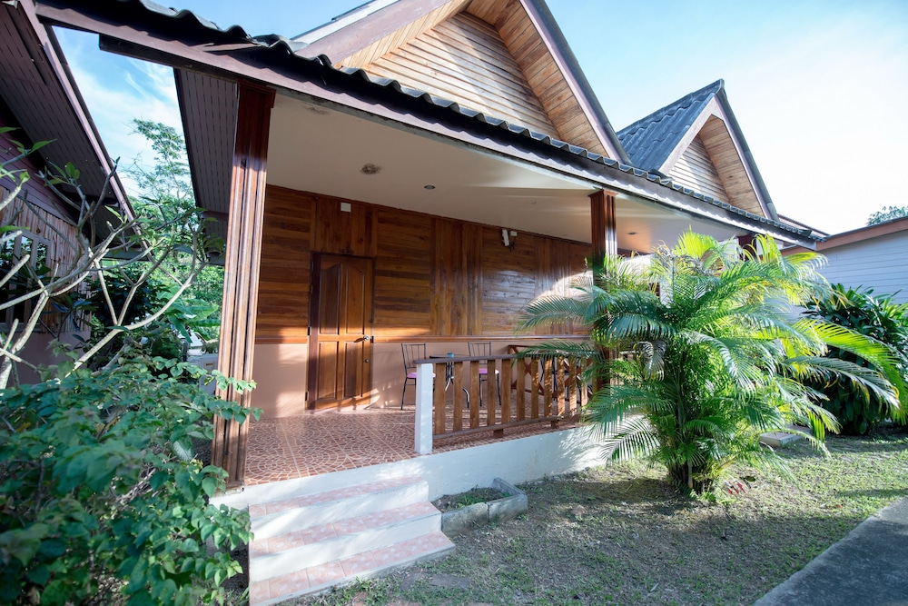 Poonsap Resort 7/62