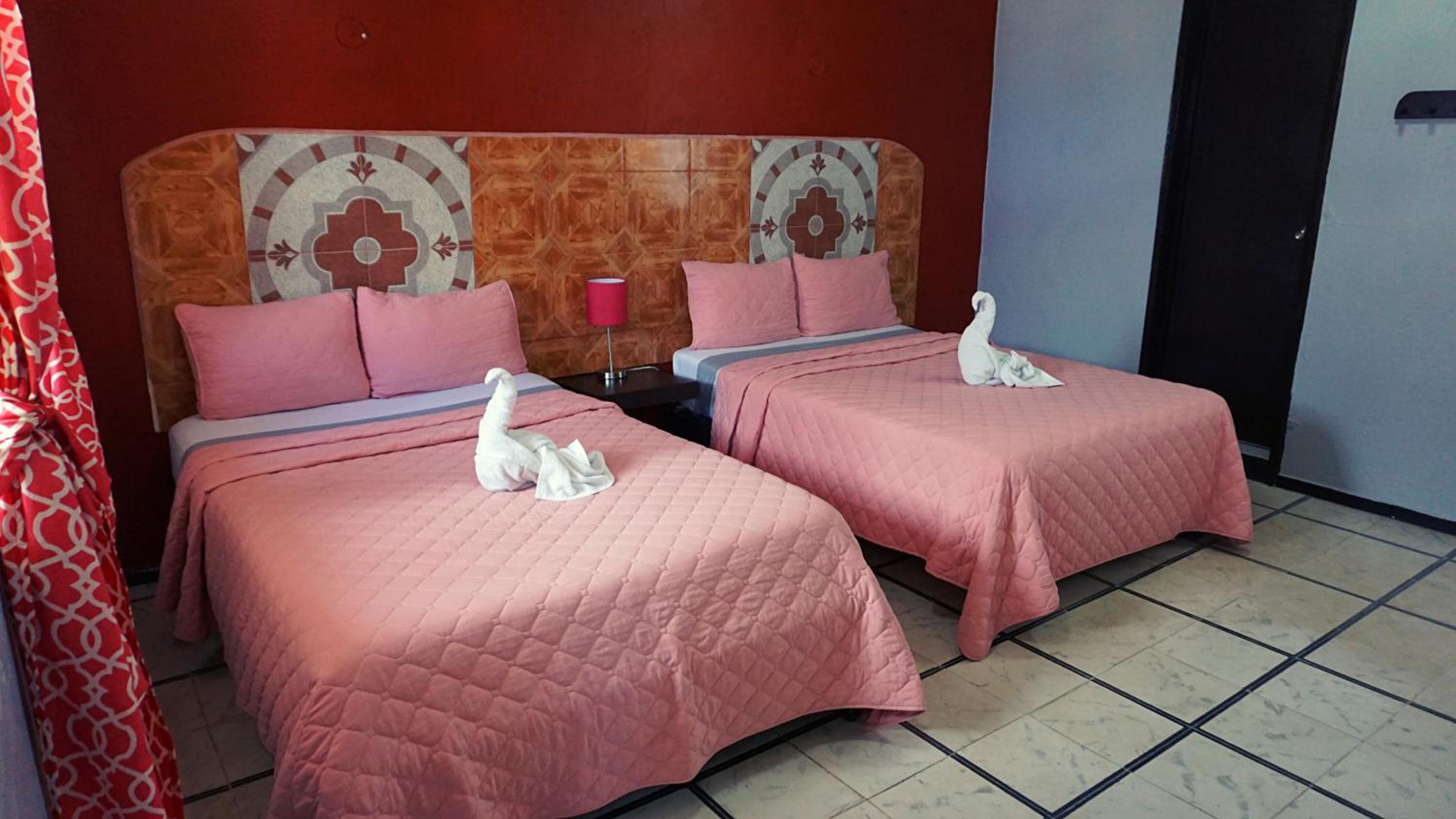 Hotel Murallas 231 18/50