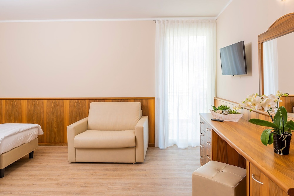 Hotel Centrale 27/50