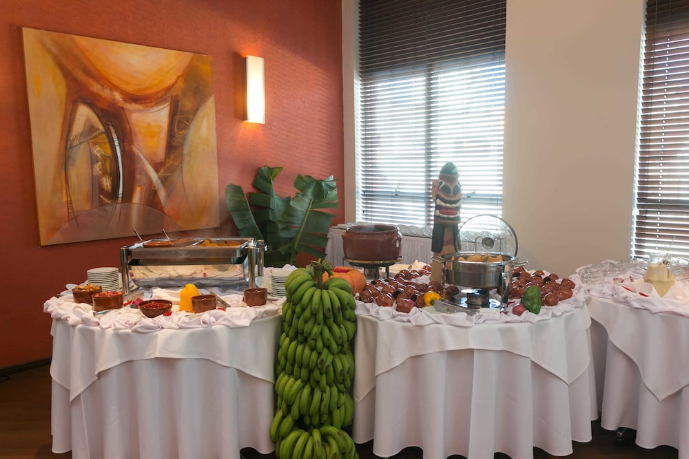 Bourbon Joinville Convention Hotel 51/64