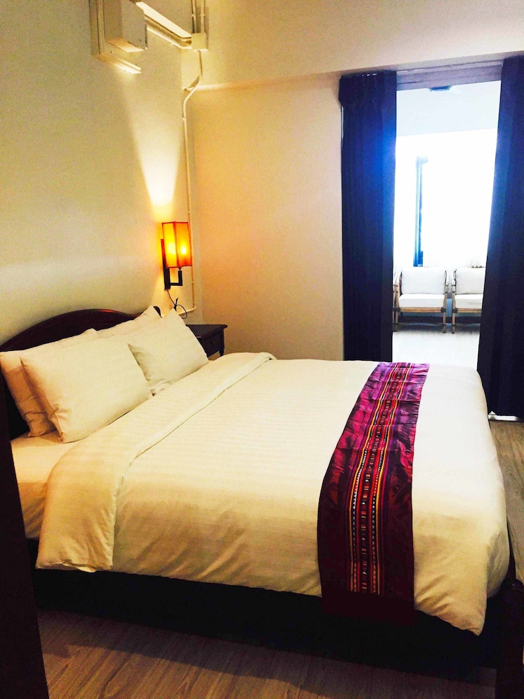 غرفة عائلية بسرير مزدوج وسريرين منفصلين، 99 the Gallery Hotel 6/10