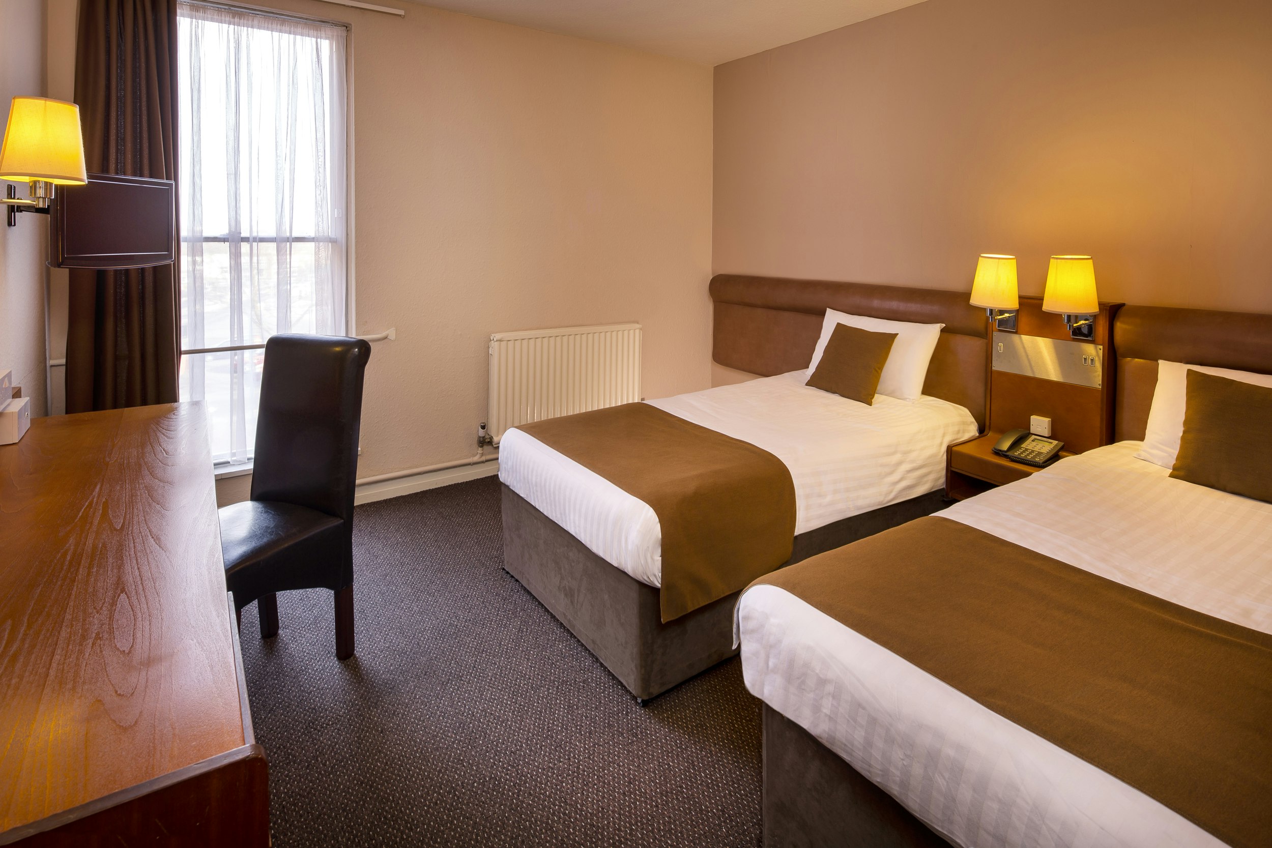 Room, Twin Beds, Minster View