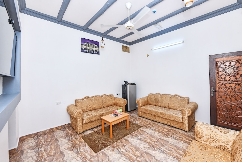 OYO 139 Al Ghadeer Hotel Apartments 20/26