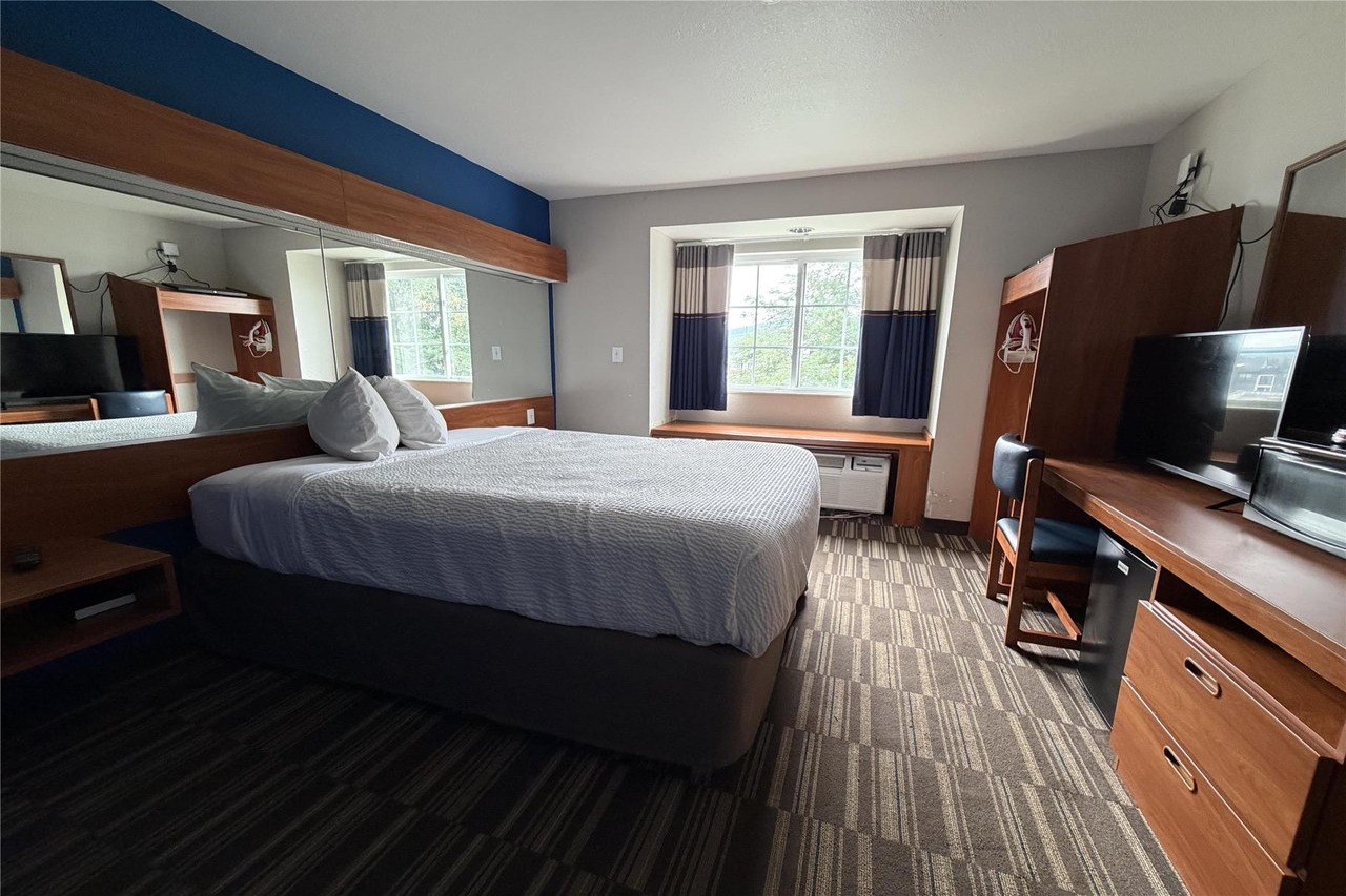 SureStay by Best Western Huntsville East 10/20