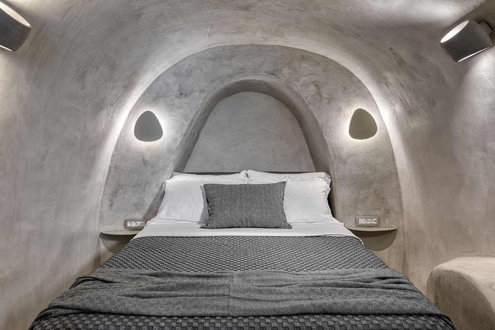 Marble Sun Villa By Caldera Houses 15/39