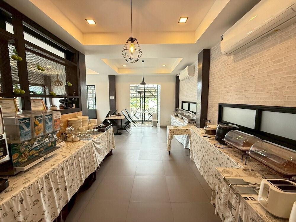 Makan Resort 32/43