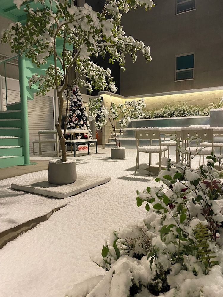 Hotel Tradiup by the Designers 48/50