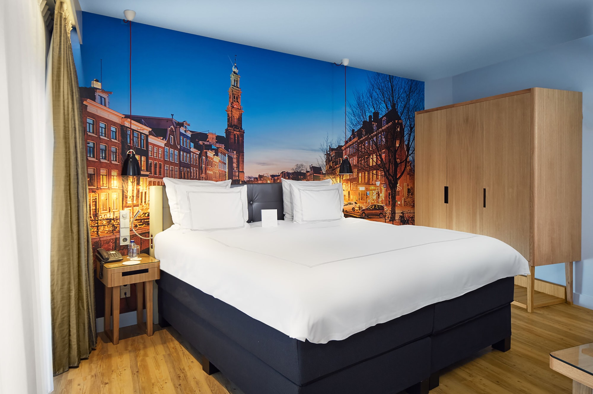 PREMIUM, TWIN BEDS